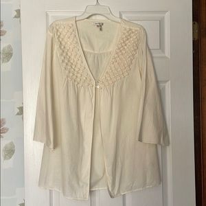 Lightweight overblouse